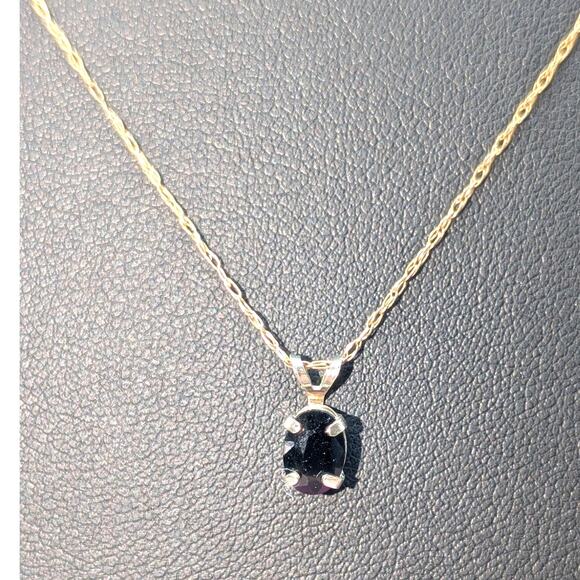 VTG 14K Marked & Tested Black Gemstone Pendant on 14K Yellow Gold Chain Necklace - Picture 1 of 8